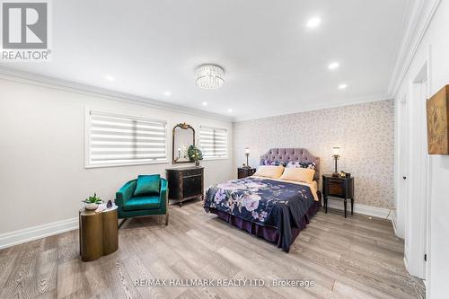 37 Copperstone Crescent, Richmond Hill, ON - Indoor Photo Showing Bedroom