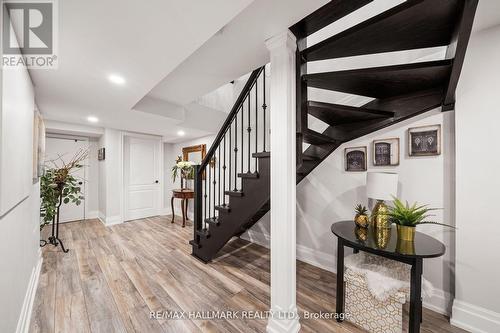 37 Copperstone Crescent, Richmond Hill, ON - Indoor Photo Showing Other Room