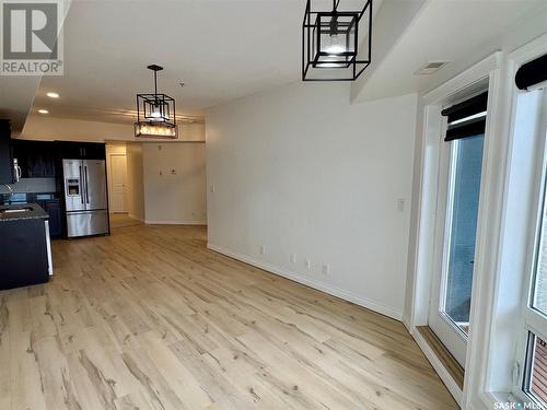 207 412 Willowgrove Square, Saskatoon, SK - Indoor Photo Showing Kitchen