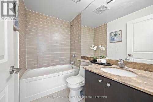 1901 - 60 Absolute Avenue, Mississauga, ON - Indoor Photo Showing Bathroom