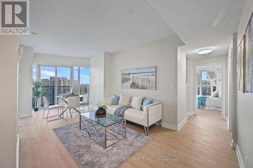 1901 - 60 Absolute Avenue, Mississauga, ON - Indoor Photo Showing Living Room