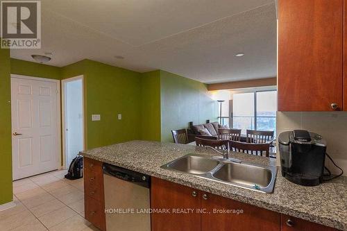 1607 - 4850 Glen Erin Drive, Mississauga, ON - Indoor Photo Showing Kitchen With Double Sink