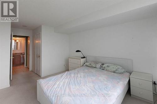 1607 - 4850 Glen Erin Drive, Mississauga, ON - Indoor Photo Showing Bedroom