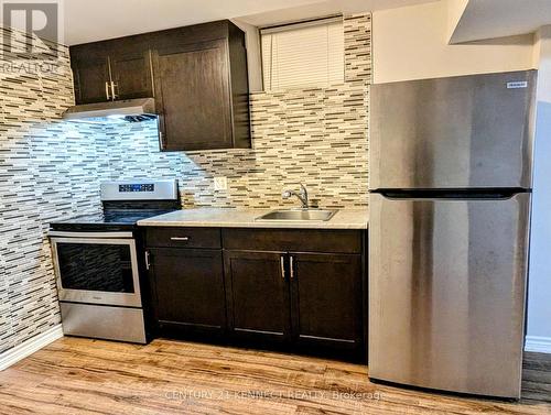 Bsmt - 37 Apple Valley Way, Brampton, ON - Indoor Photo Showing Kitchen