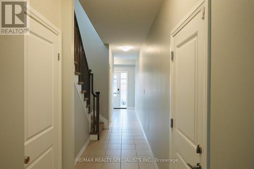 22 Bur Oak Drive, Thorold, ON - Indoor Photo Showing Other Room