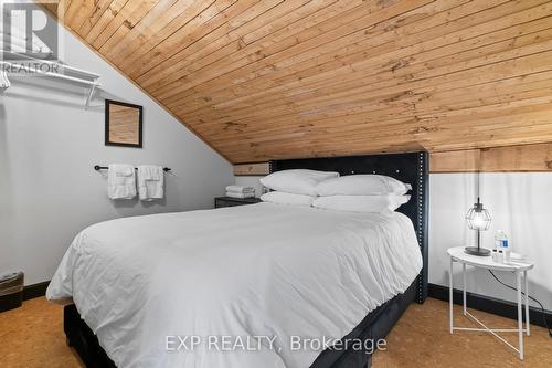 33 Andrew Street, South Bruce, ON - Indoor Photo Showing Bedroom