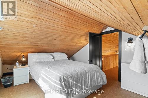 33 Andrew Street, South Bruce, ON - Indoor Photo Showing Bedroom