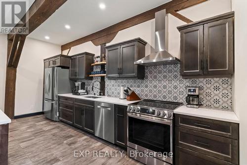 33 Andrew Street, South Bruce, ON - Indoor Photo Showing Kitchen With Upgraded Kitchen