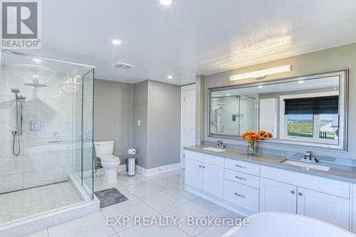 322 Russ Road, Grimsby, ON - Indoor Photo Showing Bathroom