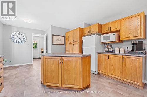 4374 Duff Road, South Frontenac (Frontenac South), ON - Indoor Photo Showing Kitchen