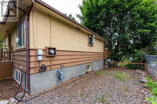 2508 41 Avenue, Vernon, BC - Outdoor With Exterior