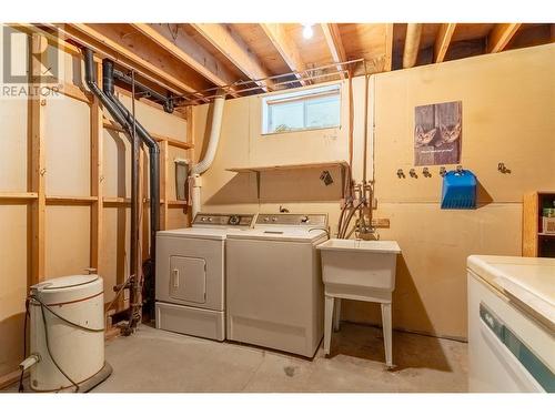 210 Basalt Place, Logan Lake, BC - Indoor Photo Showing Laundry Room