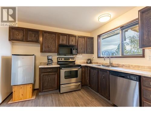 210 Basalt Place, Logan Lake, BC - Indoor Photo Showing Kitchen With Double Sink