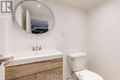 63 Cleveland Street, Toronto, ON - Indoor Photo Showing Bathroom