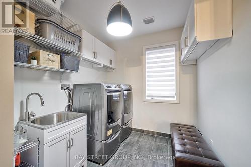 17 Thompson Way, Springwater, ON - Indoor Photo Showing Laundry Room