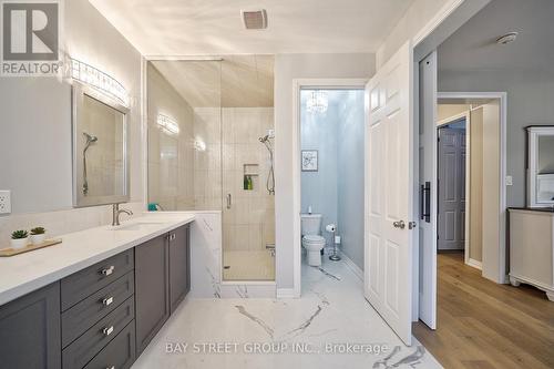 17 Thompson Way, Springwater, ON - Indoor Photo Showing Bathroom