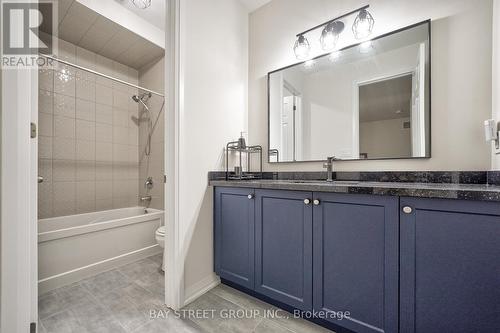 17 Thompson Way, Springwater, ON - Indoor Photo Showing Bathroom