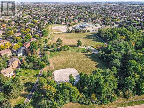 6685 Mockingbird Lane, Mississauga, ON - Outdoor With View