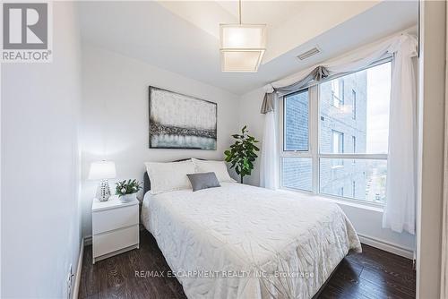 158 King Street, Waterloo, ON - Indoor Photo Showing Bedroom