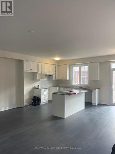 54 Brown Street, Erin, ON - Indoor Photo Showing Kitchen