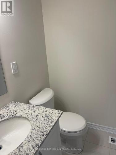 54 Brown Street, Erin, ON - Indoor Photo Showing Bathroom