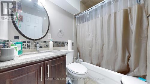 228 Lormel Gate S, Vaughan, ON - Indoor Photo Showing Bathroom