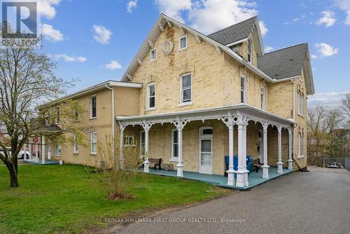 35 Toronto Street N, Uxbridge, ON - Outdoor With Deck Patio Veranda With Facade