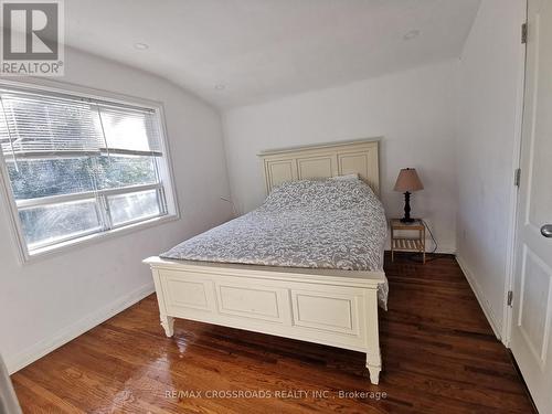 Main - 436 Balkan Road, Richmond Hill, ON - Indoor Photo Showing Bedroom