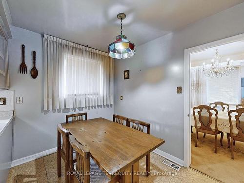 55 Cocksfield Ave, Toronto, ON - Indoor Photo Showing Dining Room