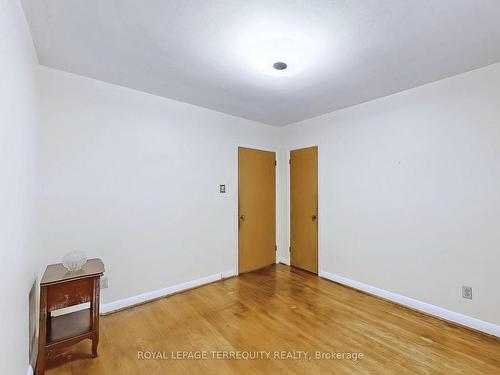 55 Cocksfield Ave, Toronto, ON - Indoor Photo Showing Other Room