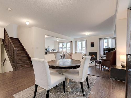 137 East Shore Dr, Clarington, ON - Indoor Photo Showing Dining Room