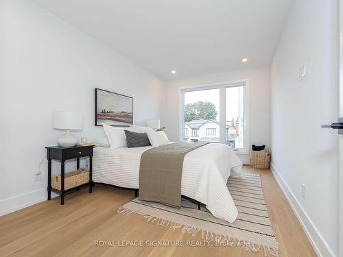 99 Yardley Ave, Toronto, ON - Indoor Photo Showing Bedroom