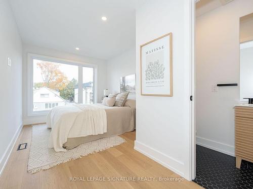 99 Yardley Ave, Toronto, ON - Indoor Photo Showing Bedroom