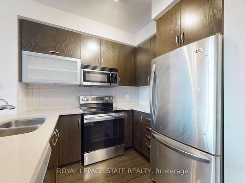 702-20 Gothic Ave, Toronto, ON - Indoor Photo Showing Kitchen With Stainless Steel Kitchen With Double Sink With Upgraded Kitchen