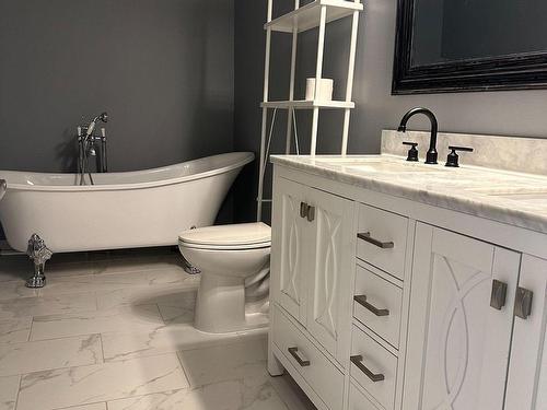 20-3420 South Millway, Mississauga, ON - Indoor Photo Showing Bathroom