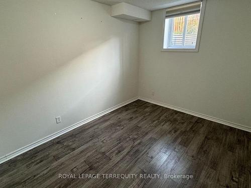 Bsmt-5464 Tenth Line W, Mississauga, ON - Indoor Photo Showing Other Room