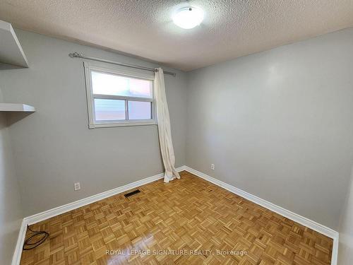 Main-2644 Windjammer Rd, Mississauga, ON - Indoor Photo Showing Other Room