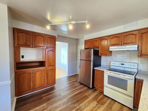 Main-2644 Windjammer Rd, Mississauga, ON - Indoor Photo Showing Kitchen