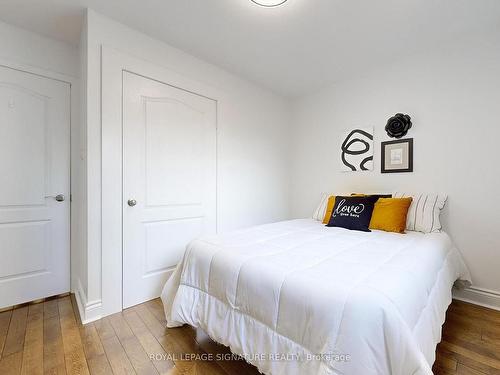 88 Mccraney St W, Oakville, ON - Indoor Photo Showing Bedroom