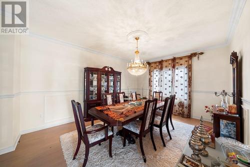 2166 Erin Centre Boulevard, Mississauga, ON - Indoor Photo Showing Dining Room