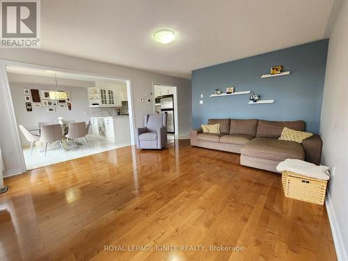 46 Nobbs Drive, Ajax, ON - Indoor Photo Showing Living Room