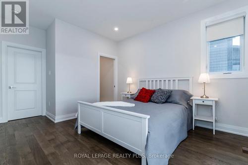 12 Navigator Road, Penetanguishene, ON - Indoor Photo Showing Bedroom