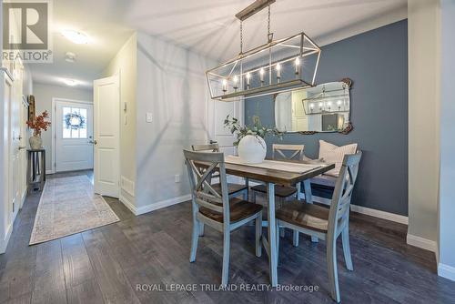 46 - 2040 Shore Road, London, ON - Indoor Photo Showing Dining Room