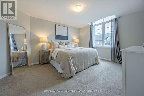 46 - 2040 Shore Road, London, ON - Indoor Photo Showing Bedroom