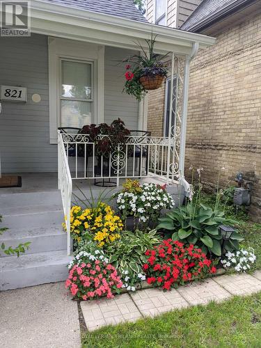 821 Queens Avenue, London, ON - Outdoor