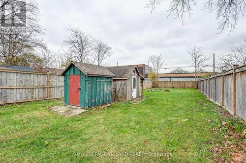 821 Queens Avenue, London, ON - Outdoor With Backyard