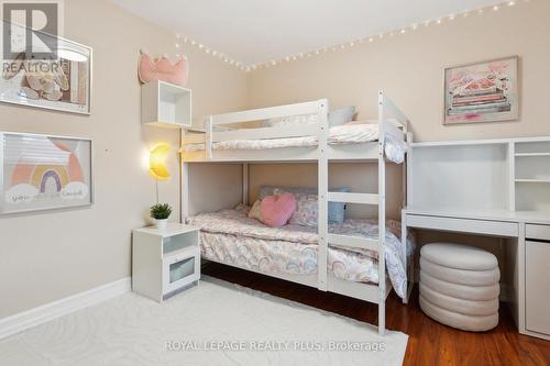 758 Greenore Road, Mississauga, ON - Indoor Photo Showing Bedroom