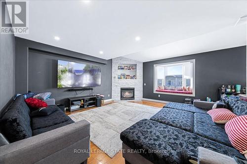 182 Eringate Drive, Hamilton, ON - Indoor Photo Showing Living Room With Fireplace