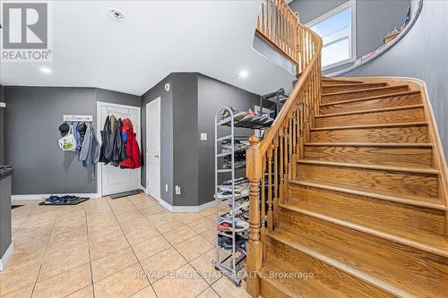 182 Eringate Drive, Hamilton, ON - Indoor Photo Showing Other Room