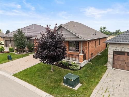 12-132 Robin Ridge Drive, Belmont, ON 